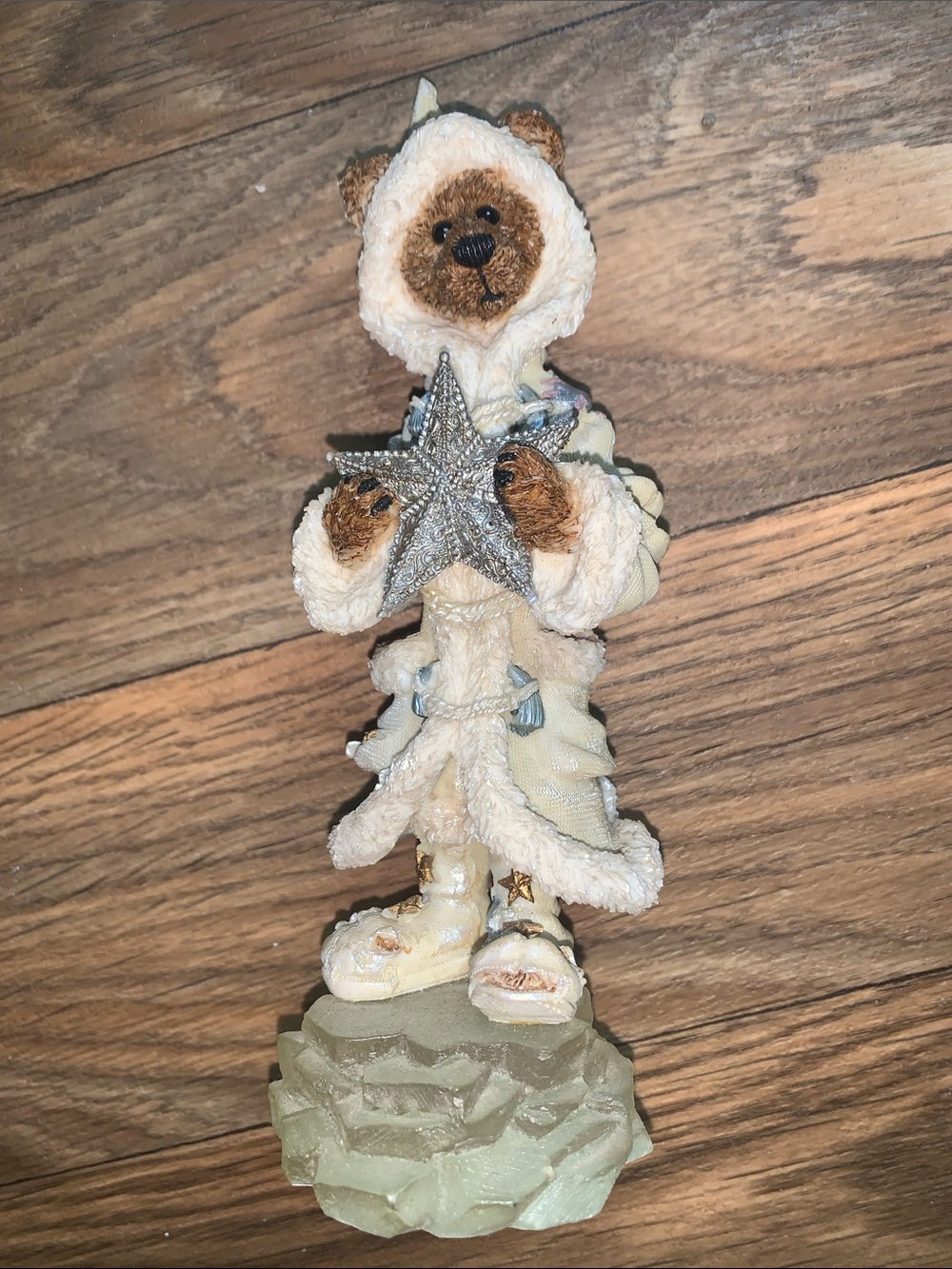 Winter Boyd’s Bear Ornament in Cream Hooded Coat with Silver Star